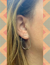 Load image into Gallery viewer, Forward Facing Oval Hoops with Metal Beads