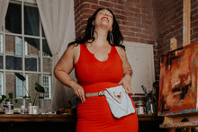 Load image into Gallery viewer, yarn and amber earrings