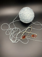 Load image into Gallery viewer, yarn and amber earrings