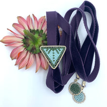 Load image into Gallery viewer, purple velvet ladies beaded bolo