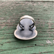 Load image into Gallery viewer, black and white statement ring