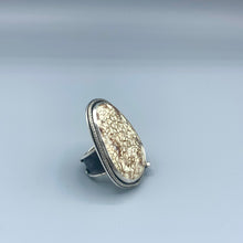 Load image into Gallery viewer, magnesite statement ring