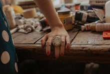 Load image into Gallery viewer, magnesite statement ring