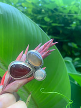 Load image into Gallery viewer, trinity statement ring